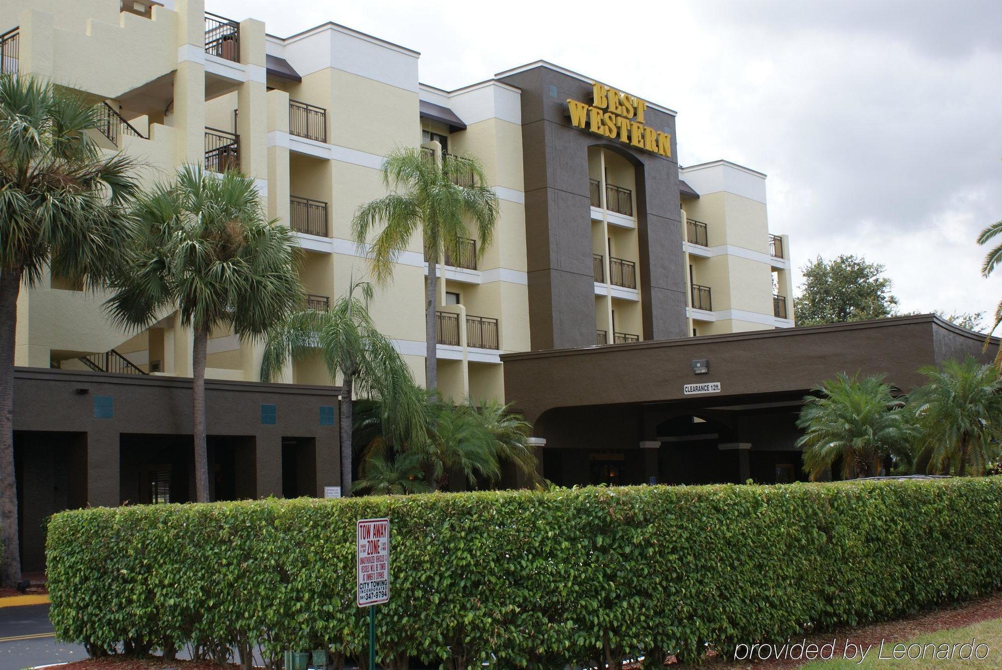 Best Western Plus Deerfield Beach Hotel & Suites Exterior photo
